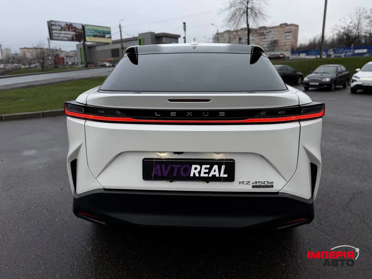 Lexus RZ - фото 33