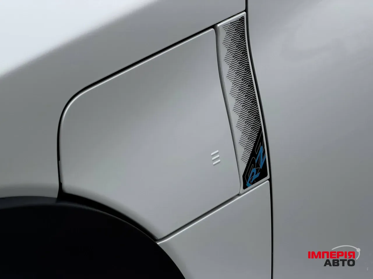 Lexus RZ - фото 6