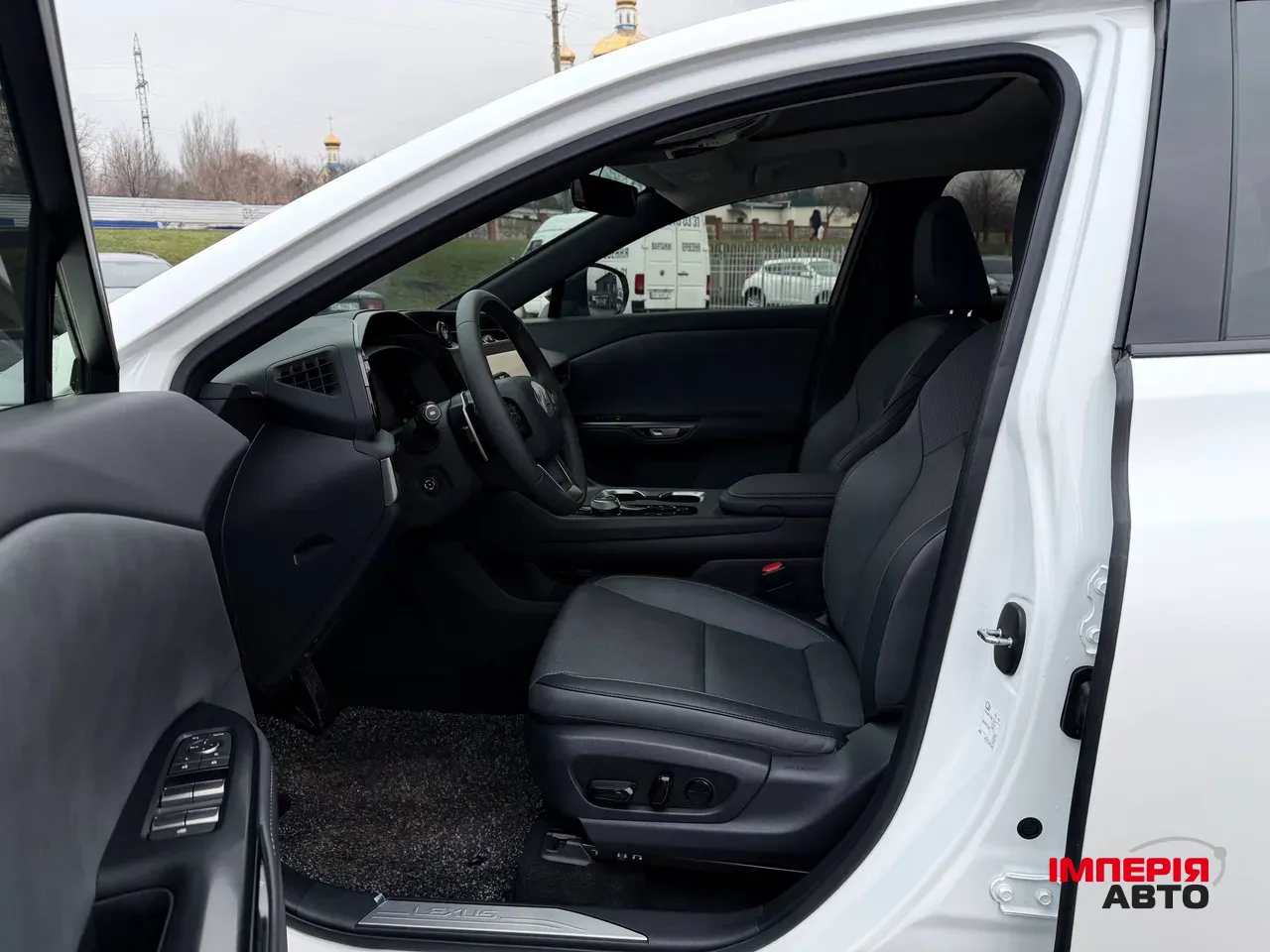 Lexus RZ - фото 37