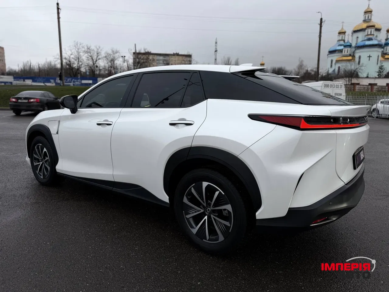 Lexus RZ - фото 31