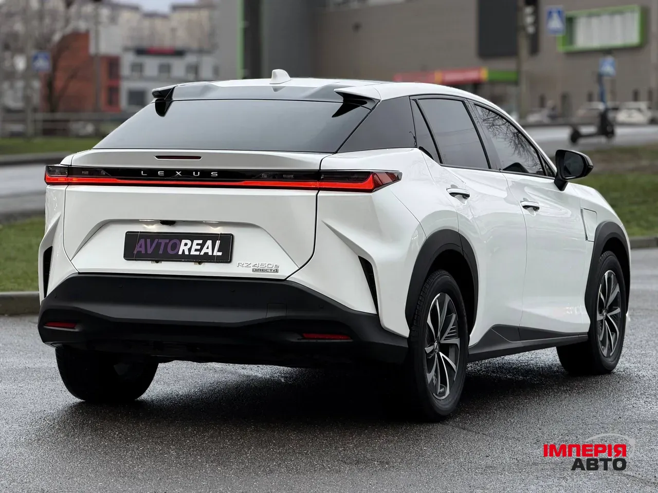 Lexus RZ - фото 23