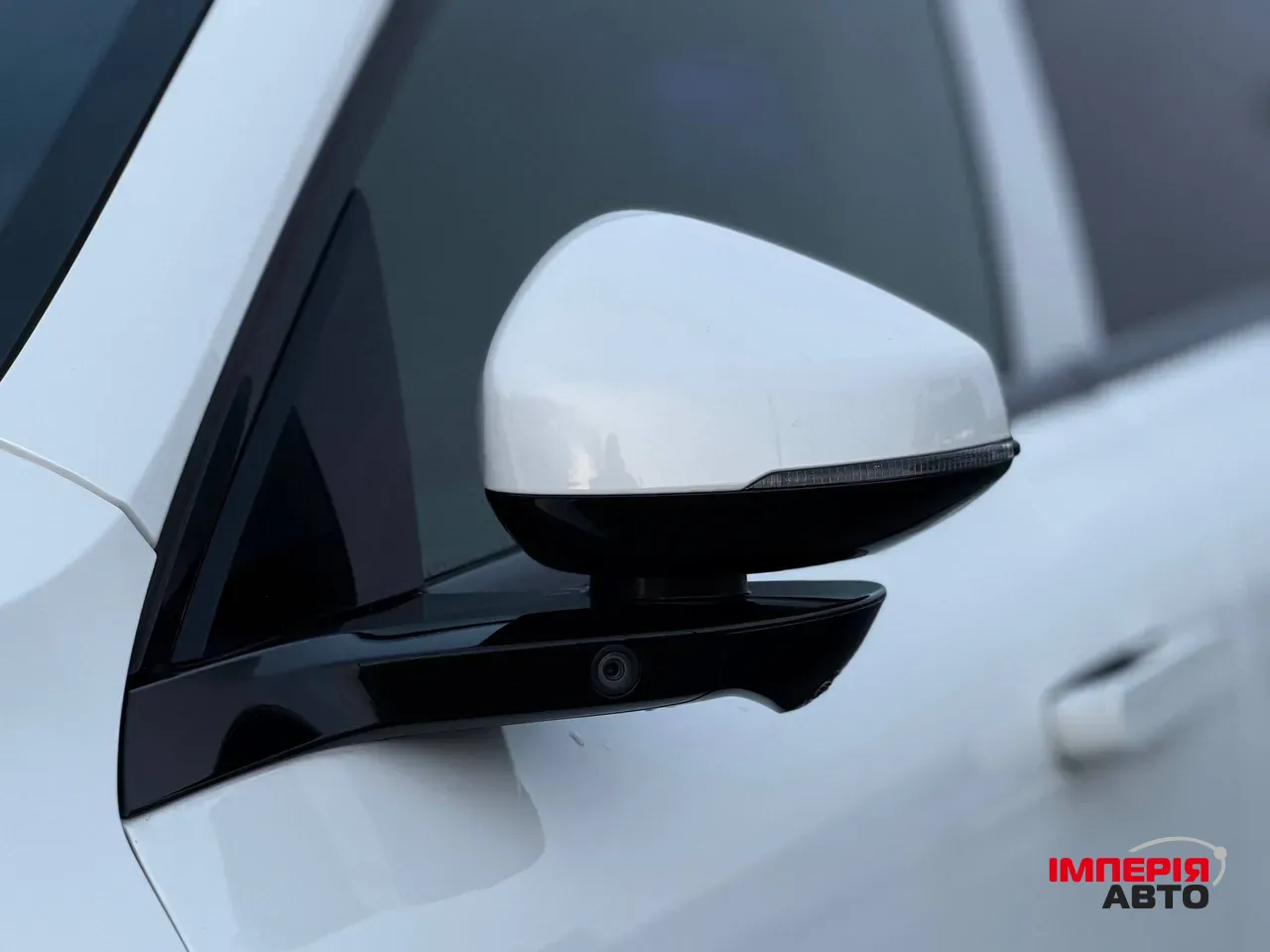 Polestar 4 - фото 6