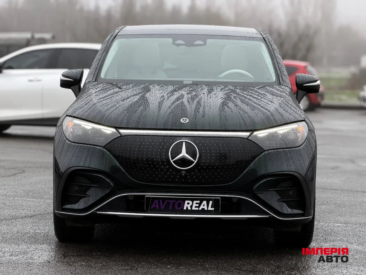 Mercedes-Benz EQE SUV - фото 12