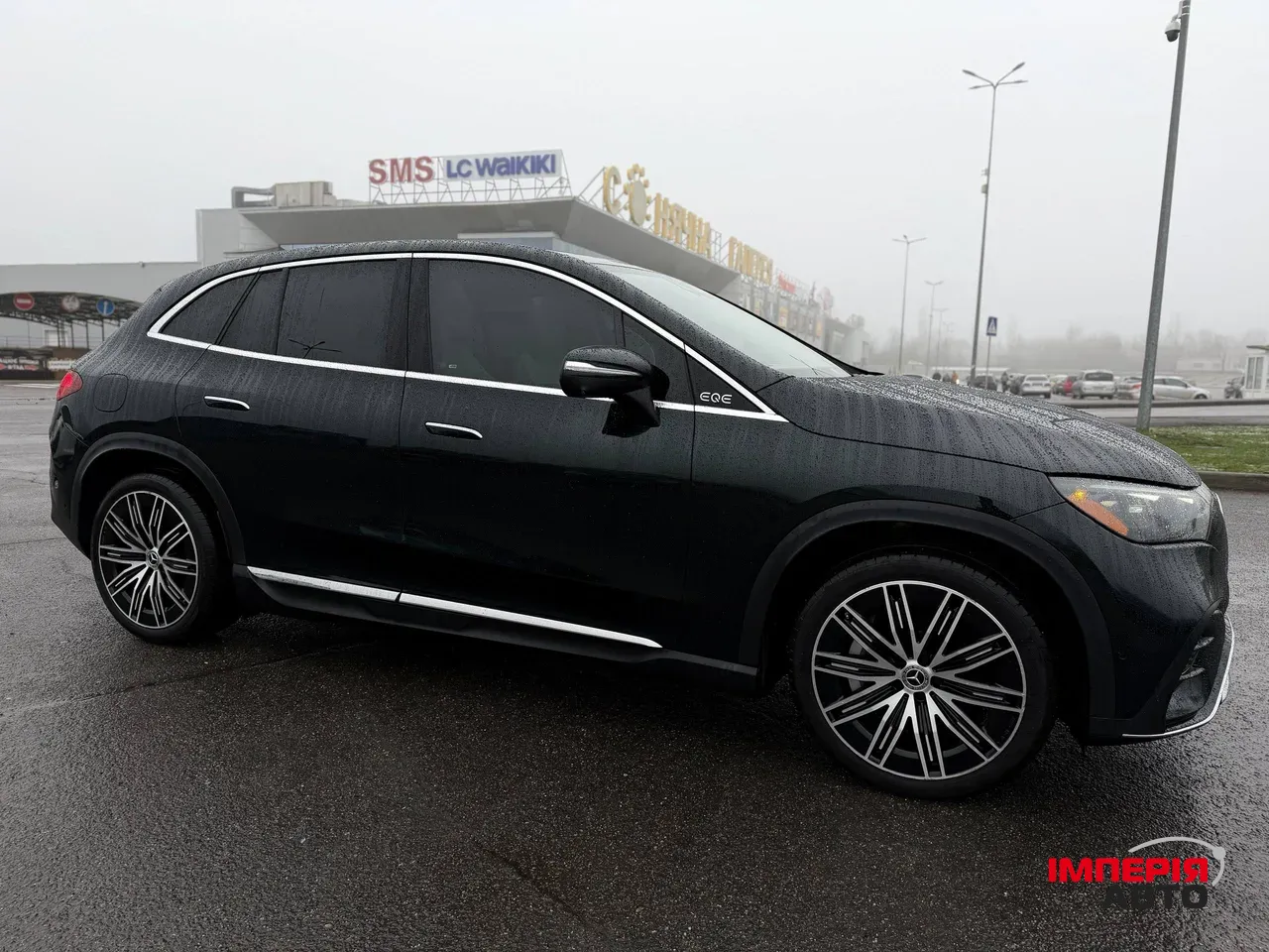 Mercedes-Benz EQE SUV - фото 22