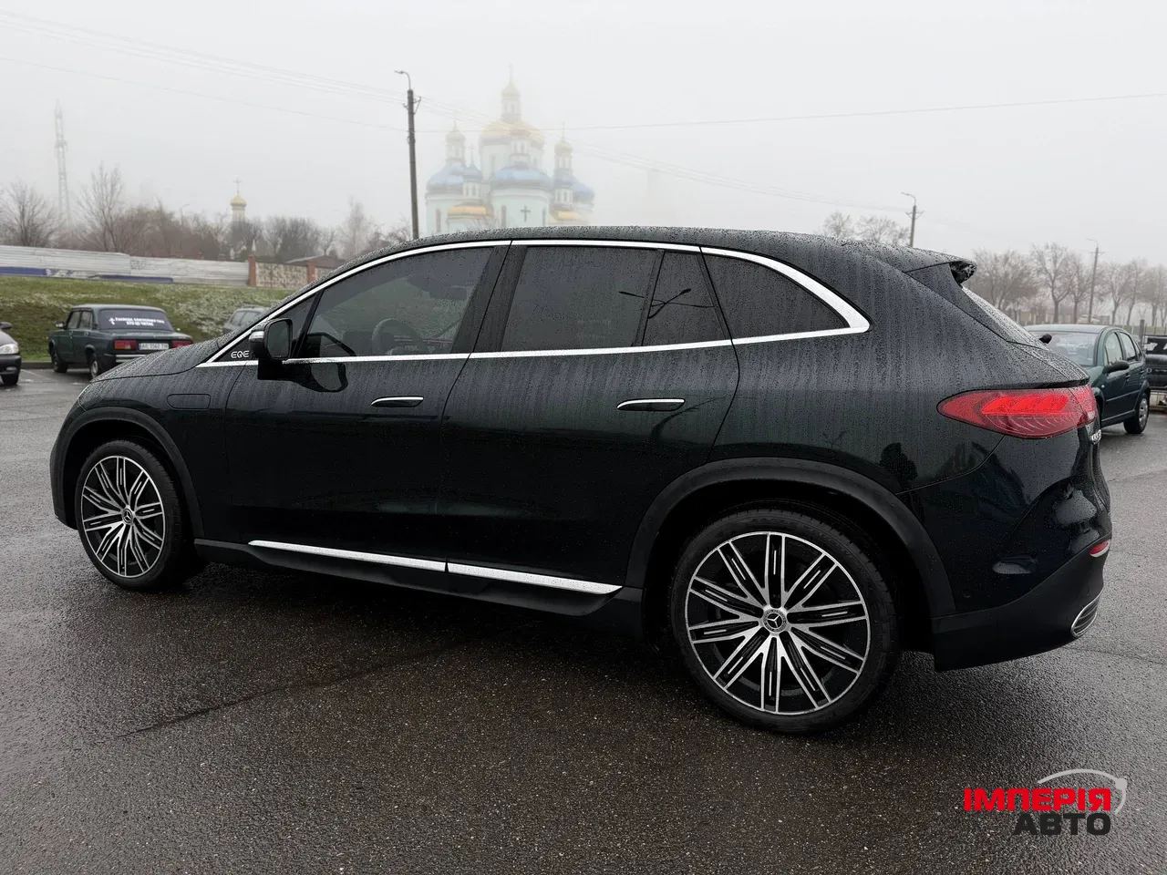 Mercedes-Benz EQE SUV - фото 39