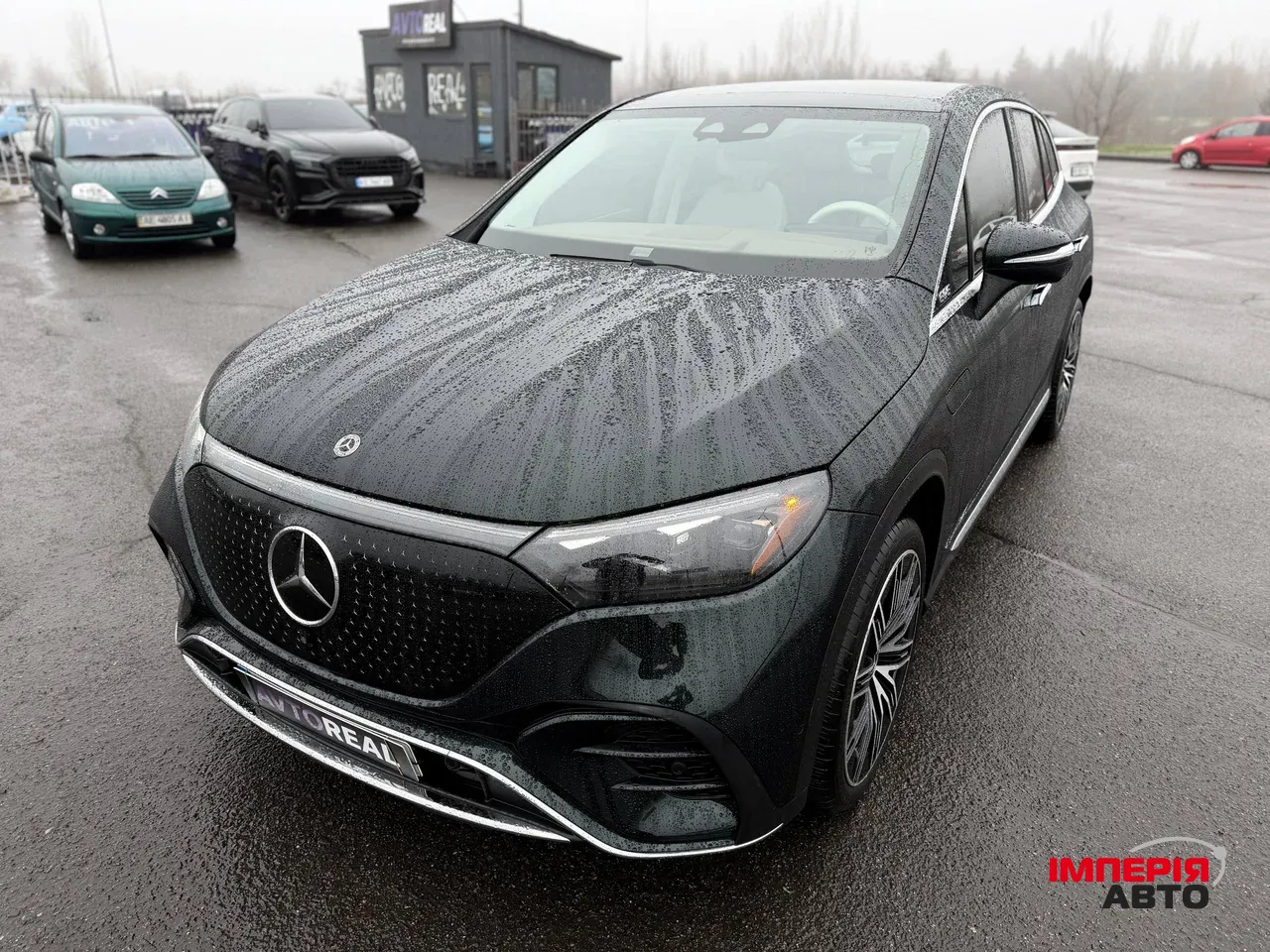 Mercedes-Benz EQE SUV - фото 17