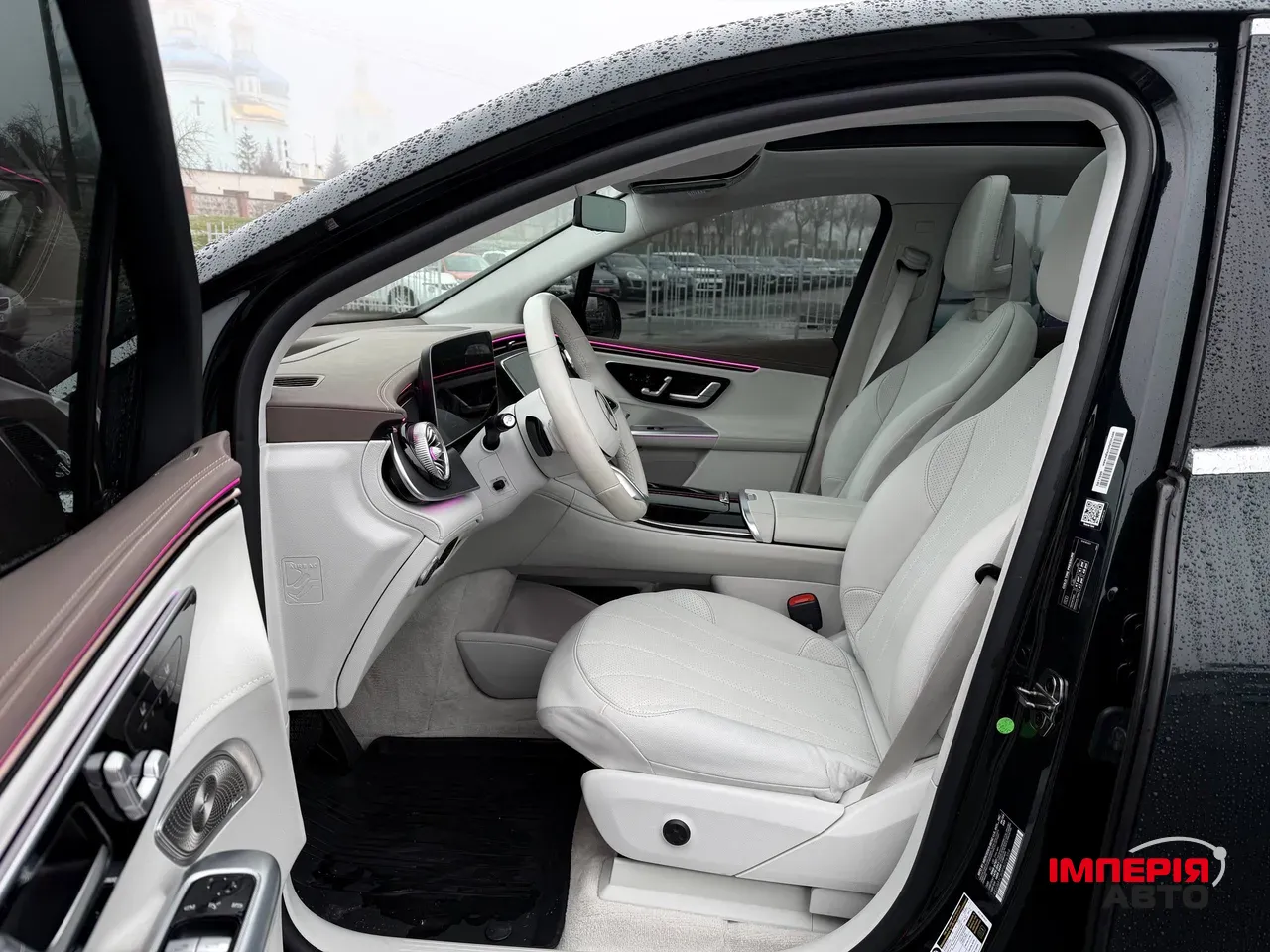 Mercedes-Benz EQE SUV - фото 36