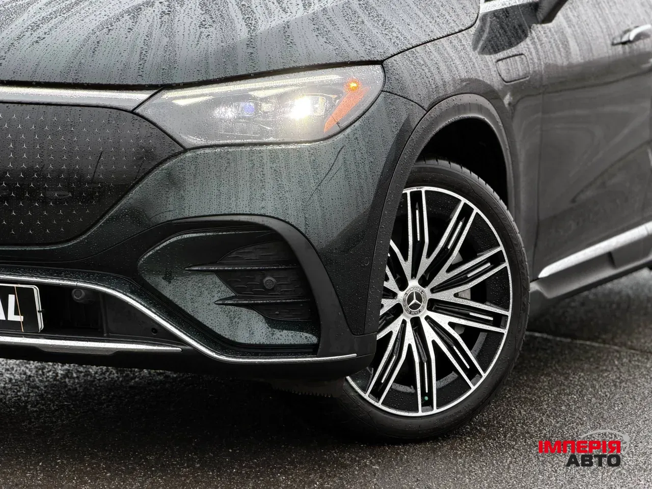 Mercedes-Benz EQE SUV - фото 3