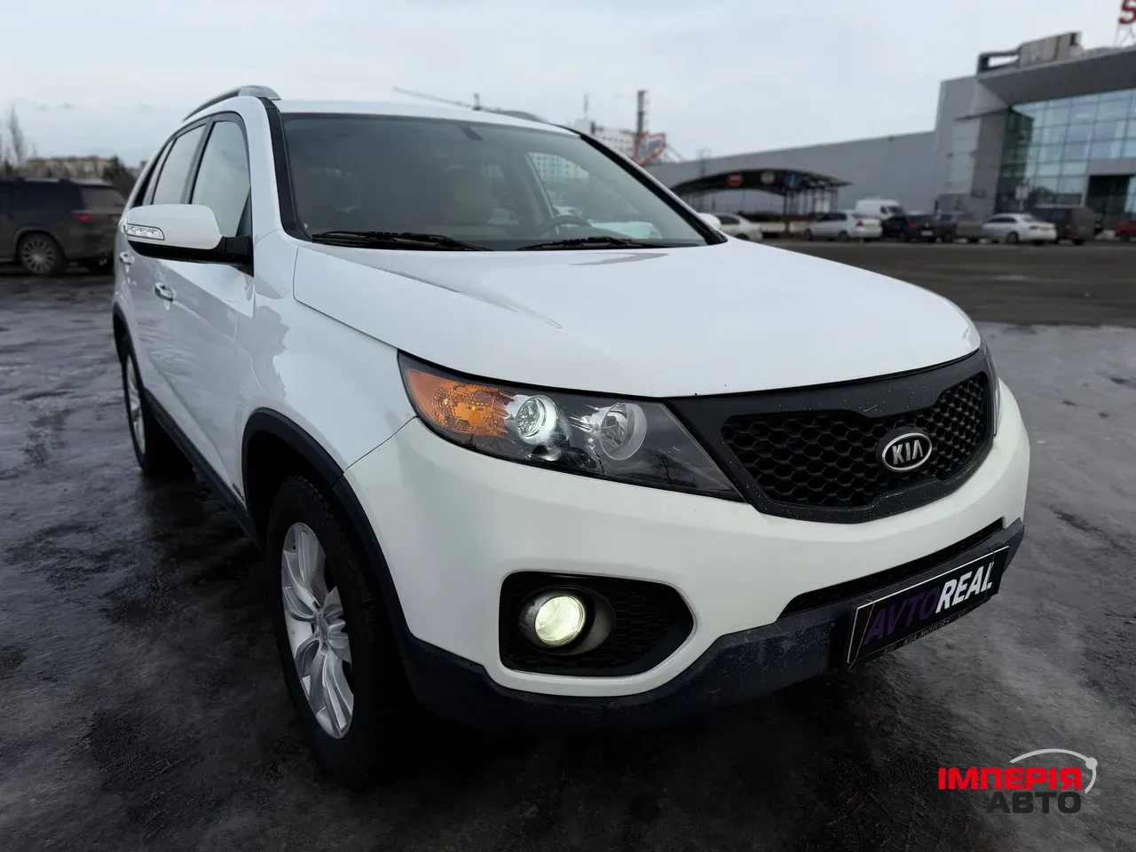 Kia Sorento - фото 17