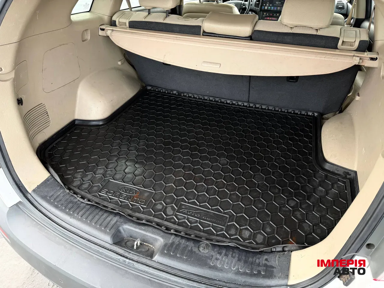 Kia Sorento - фото 32