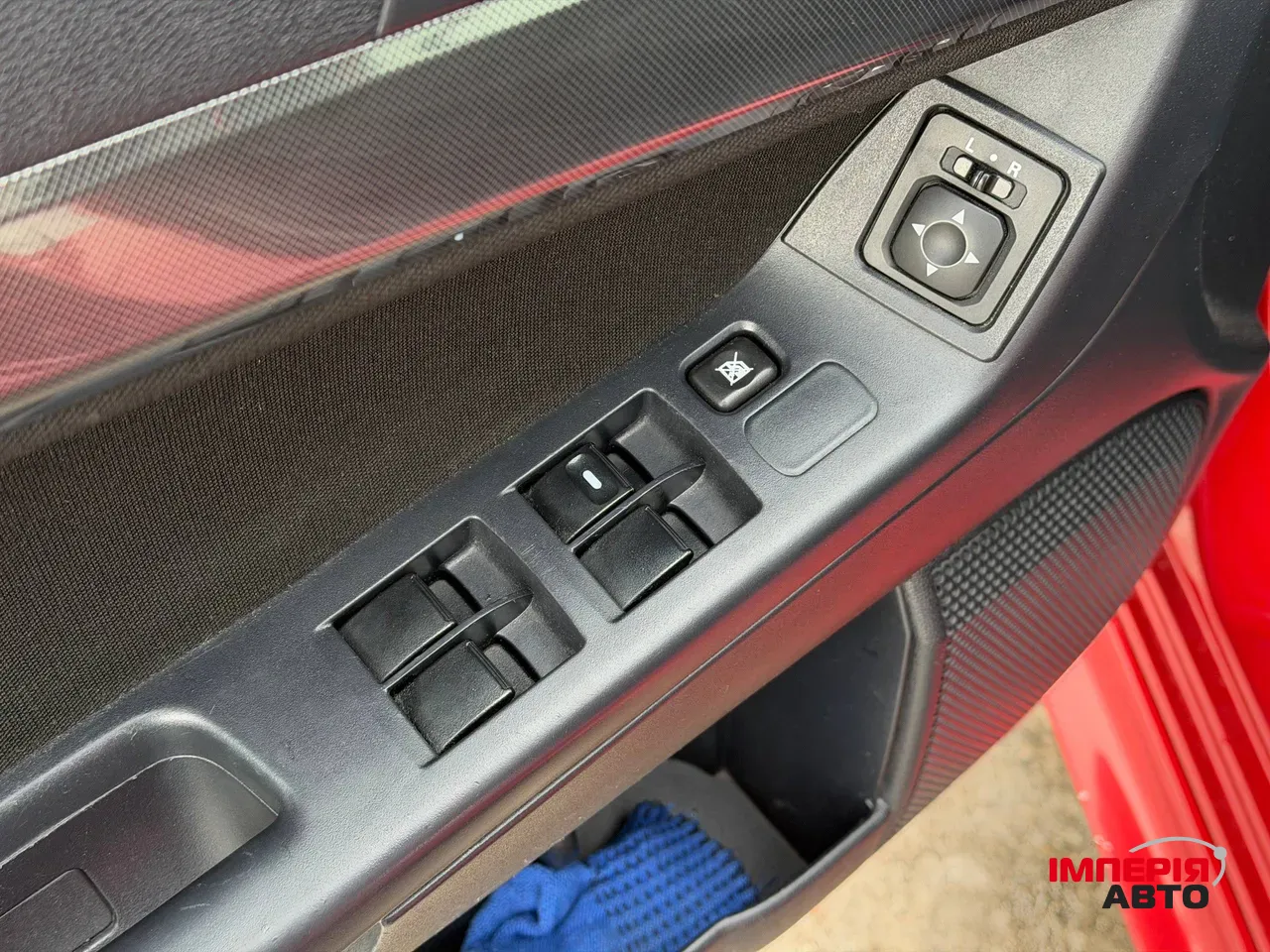 Mitsubishi Lancer - фото 36