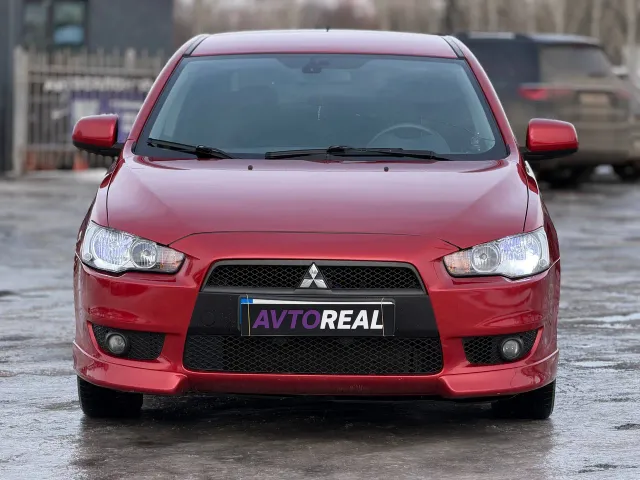 Mitsubishi Lancer - фото 4