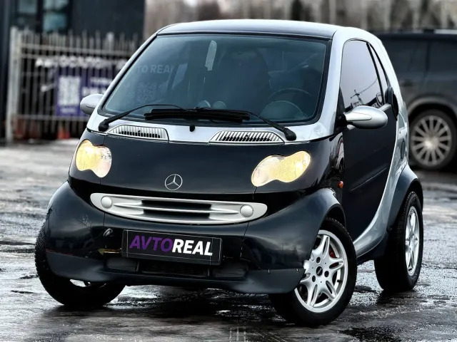 Smart Fortwo - фото 1