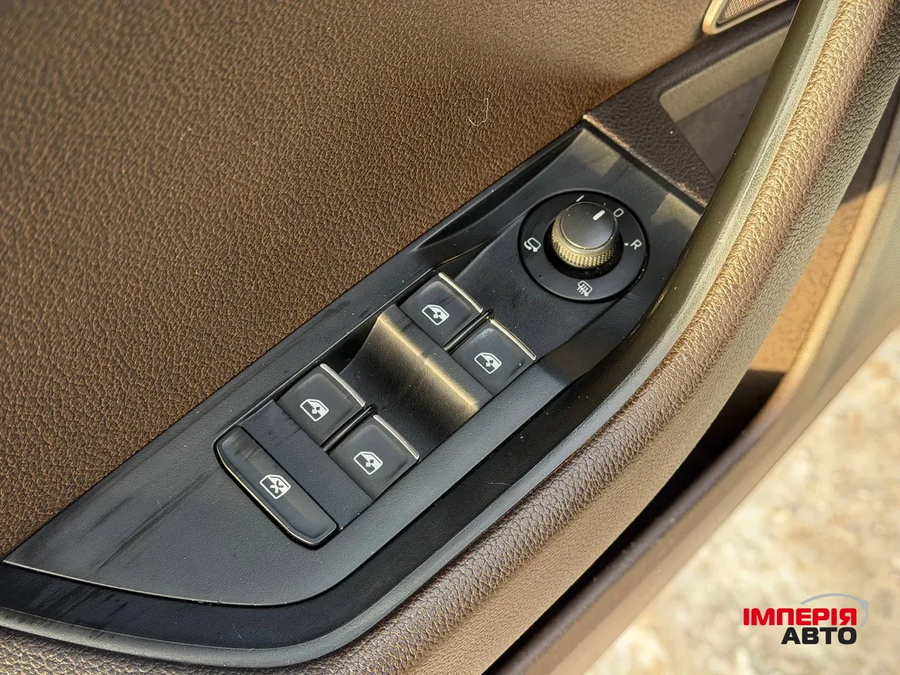 Skoda Superb - фото 41