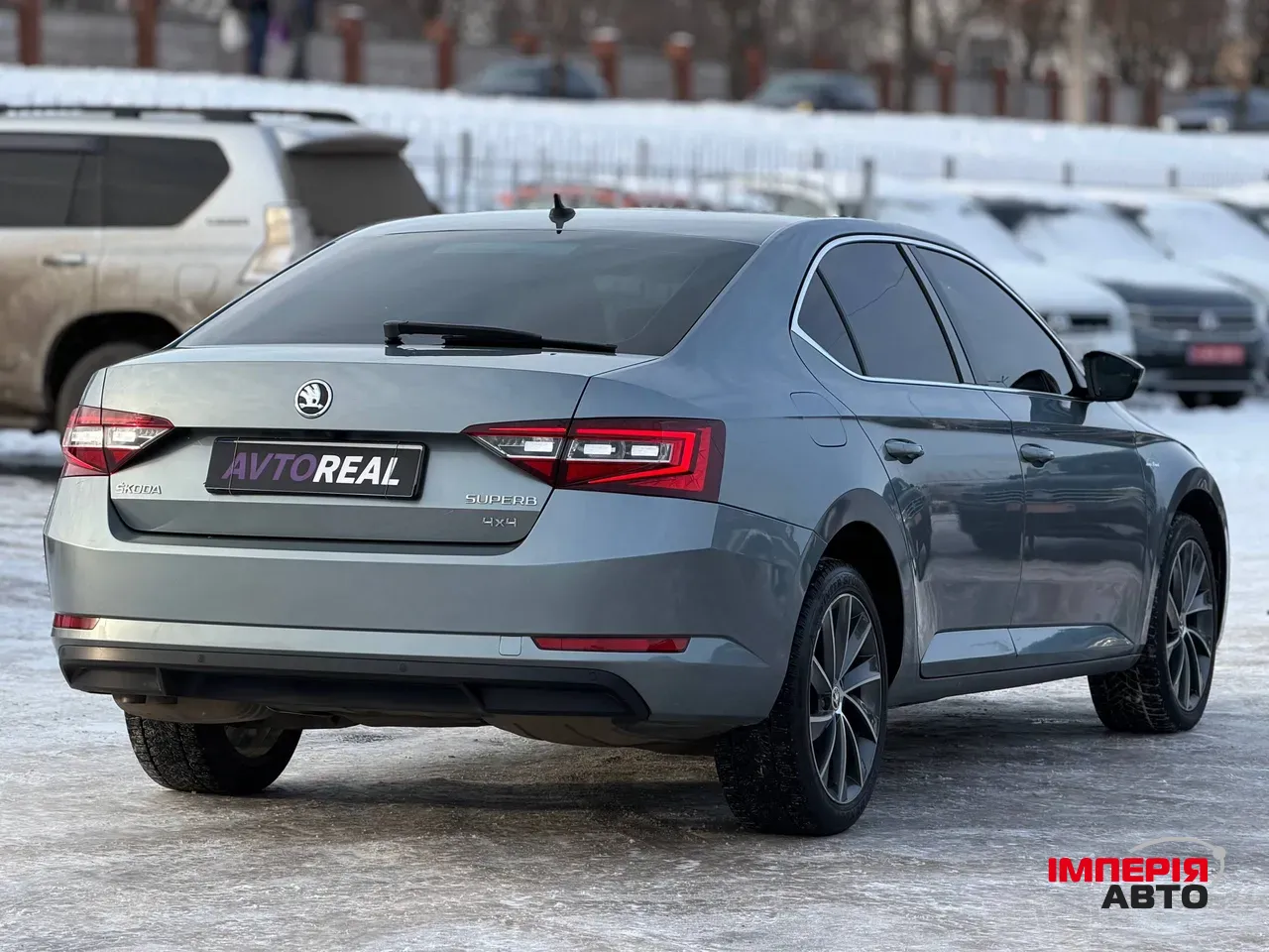 Skoda Superb - фото 20