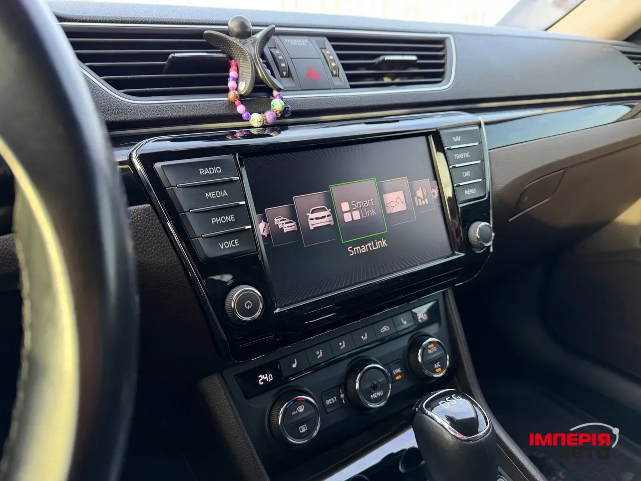 Skoda Superb - фото 59