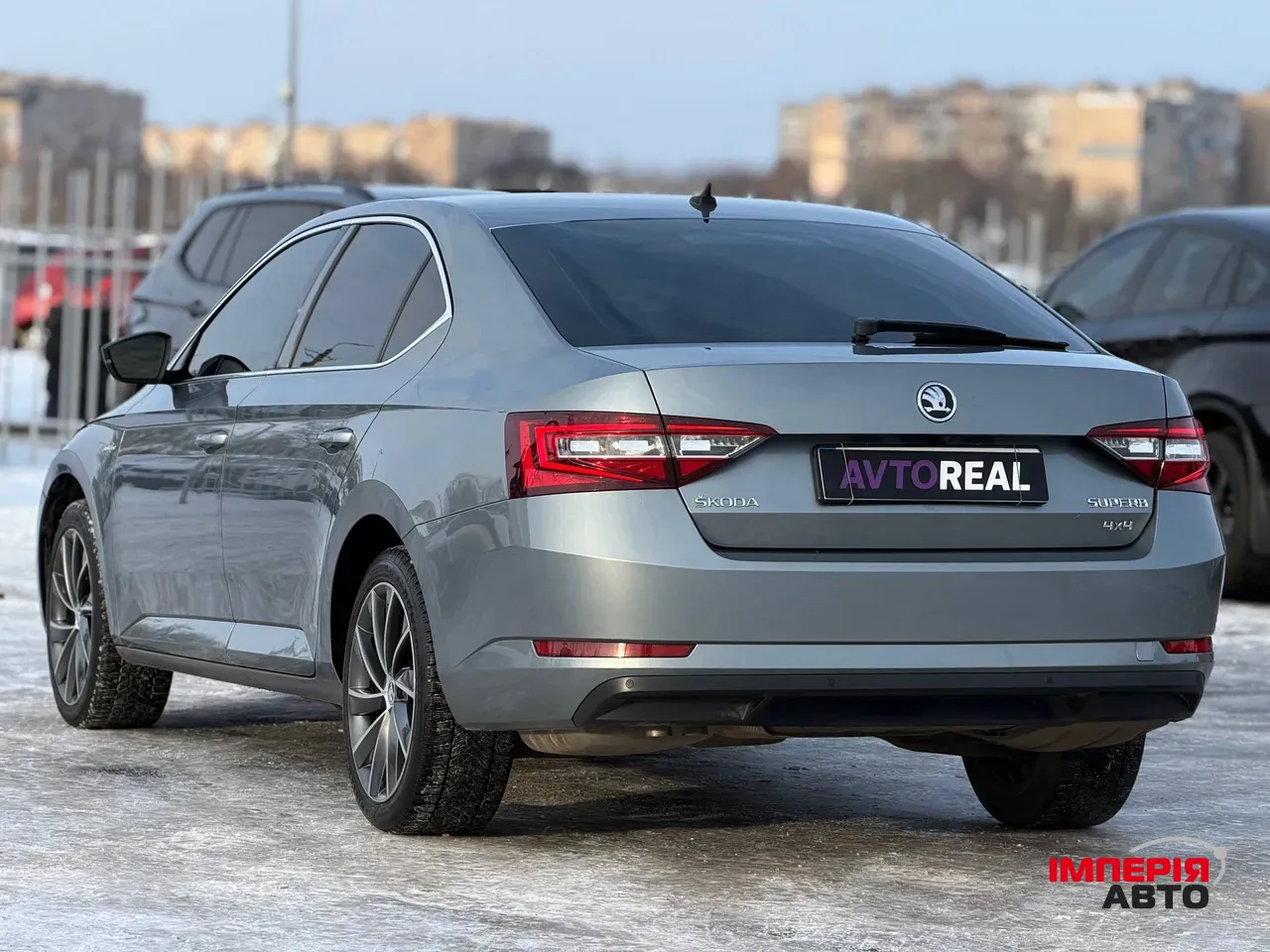 Skoda Superb - фото 18