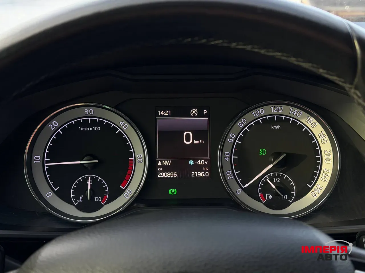 Skoda Superb - фото 52