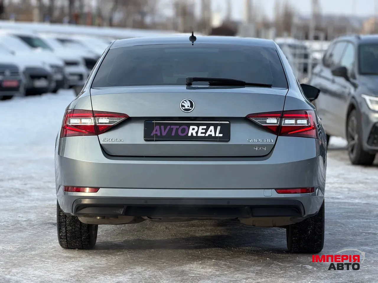 Skoda Superb - фото 19