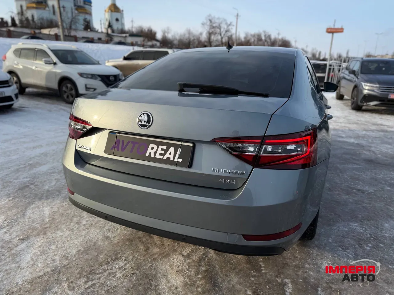 Skoda Superb - фото 25