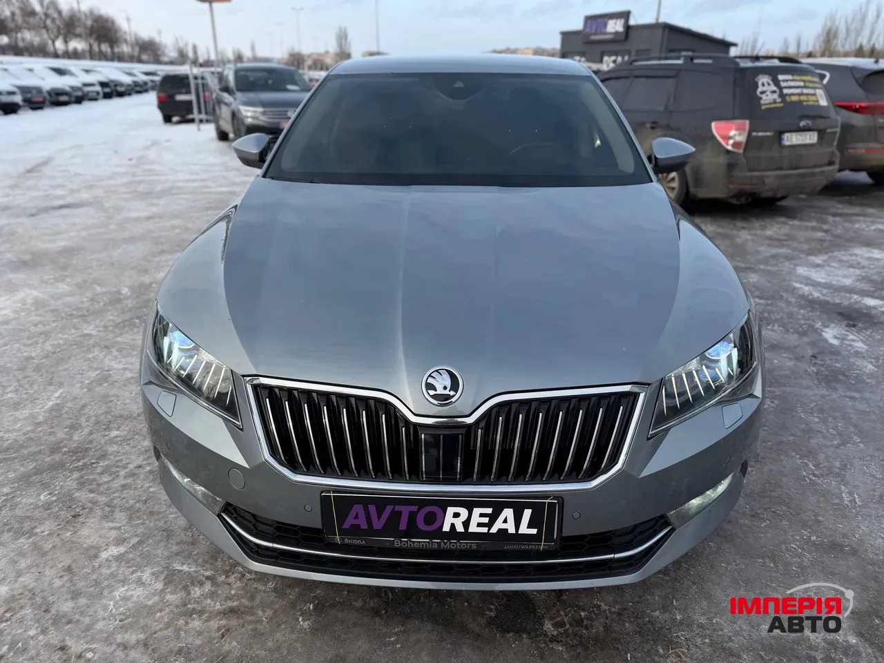 Skoda Superb - фото 17