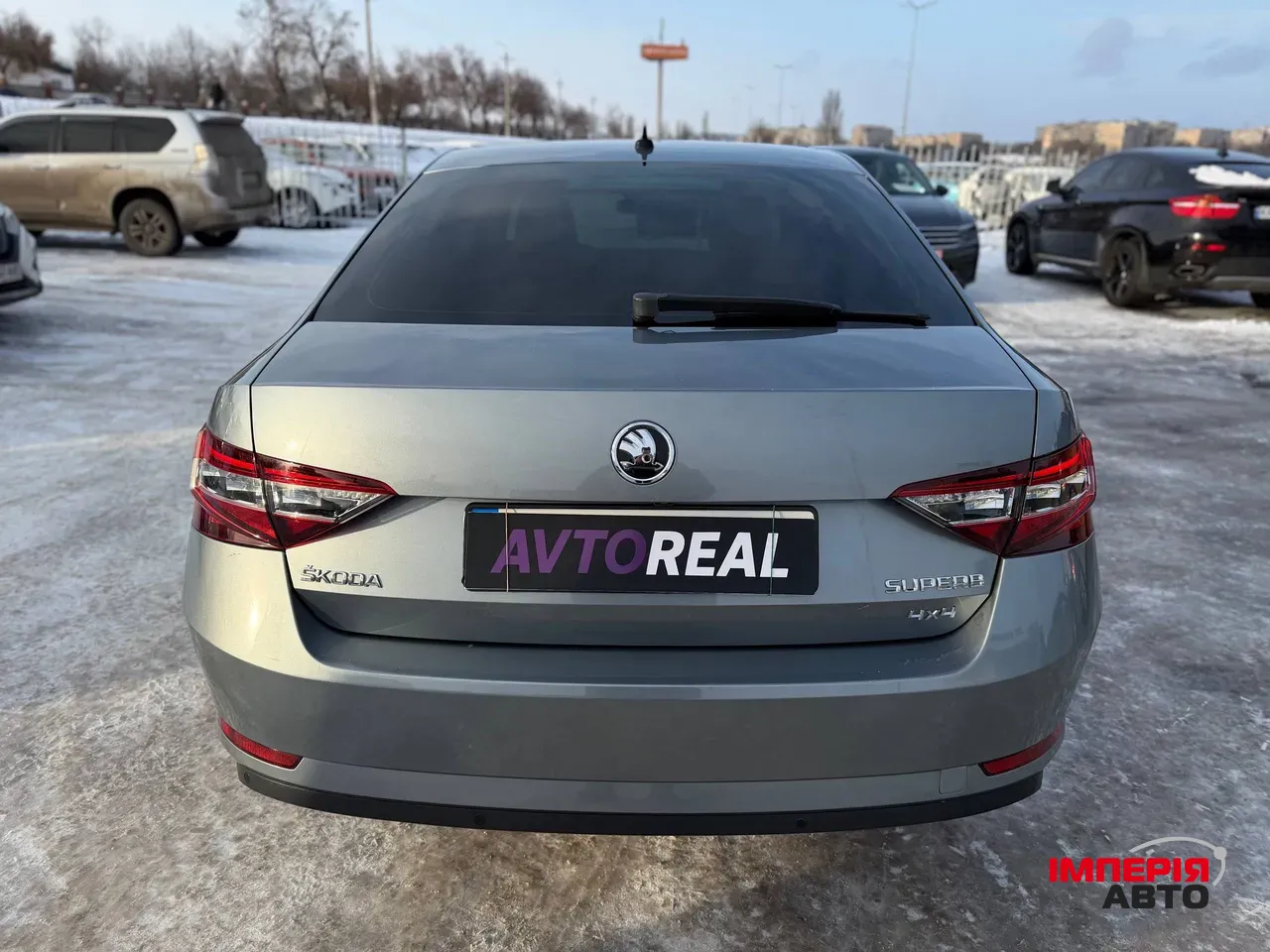 Skoda Superb - фото 24