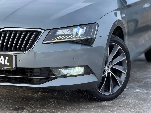 Skoda Superb - фото 5
