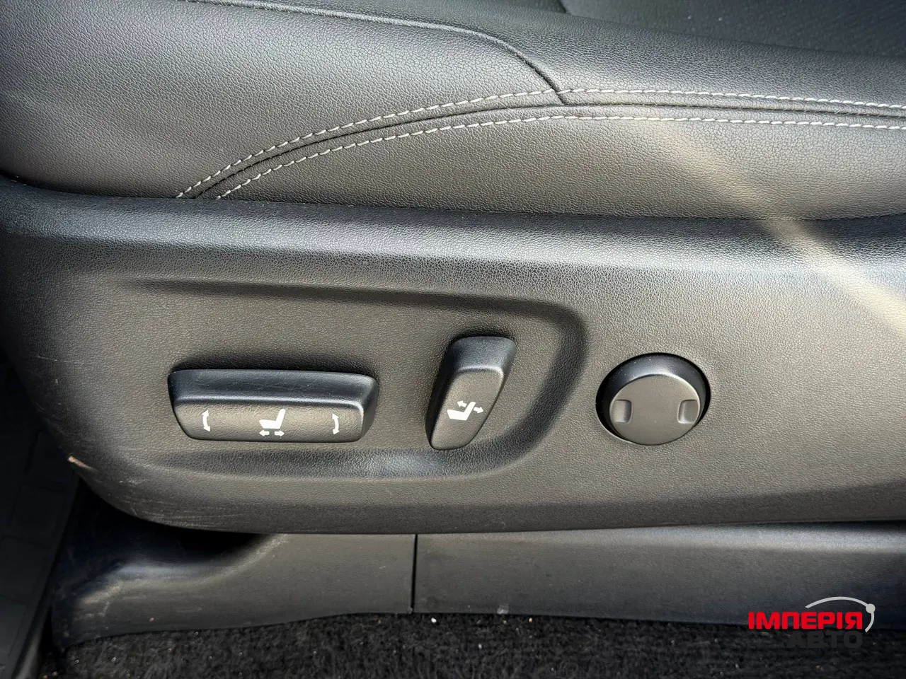 Toyota Land Cruiser Prado - фото 42