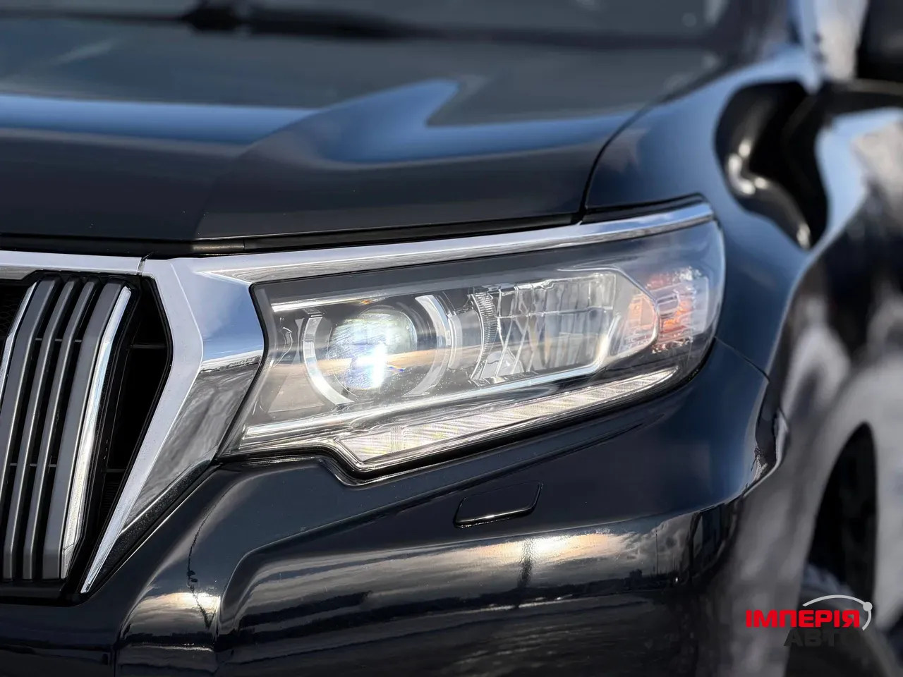 Toyota Land Cruiser Prado - фото 4