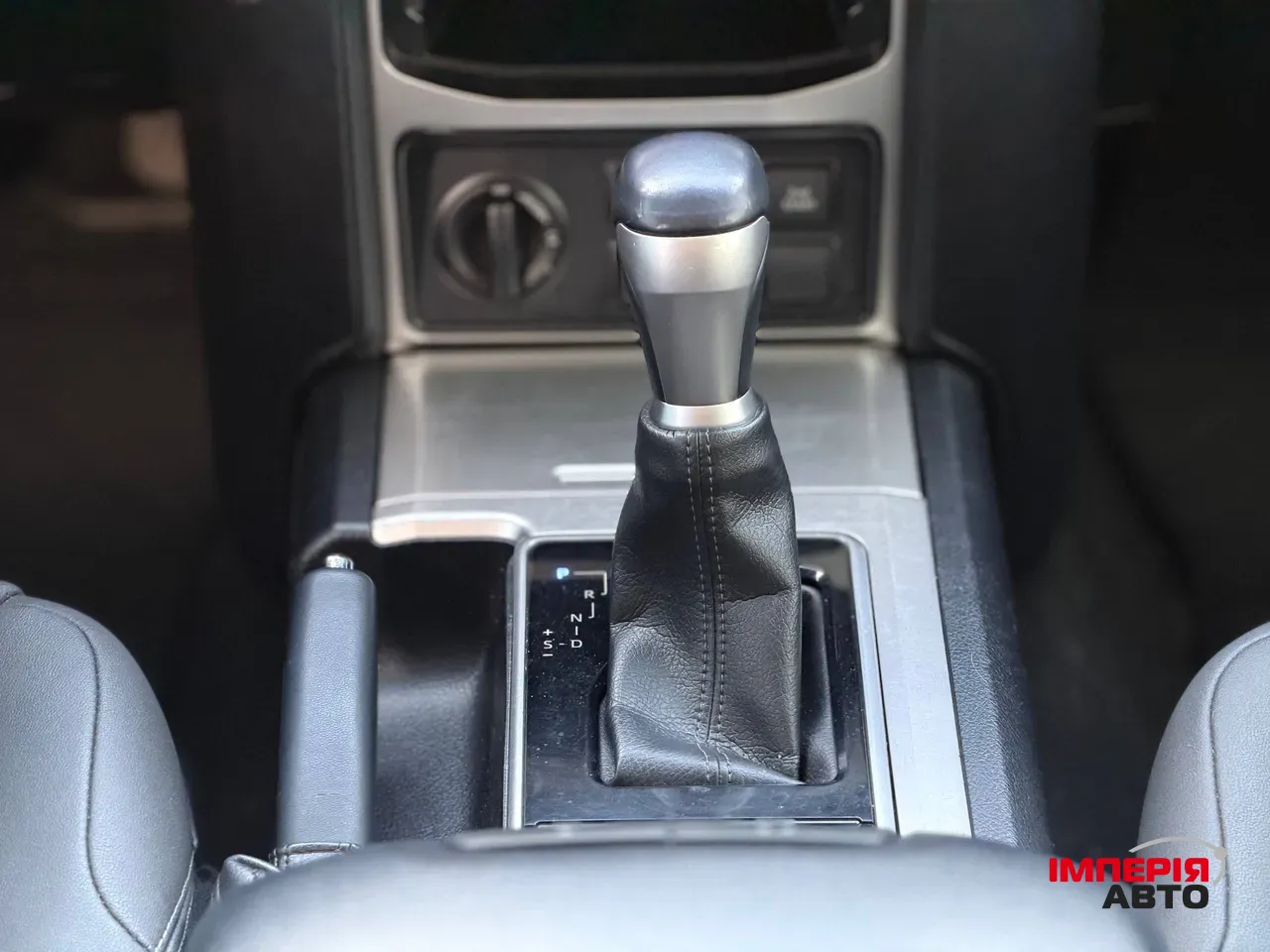 Toyota Land Cruiser Prado - фото 56