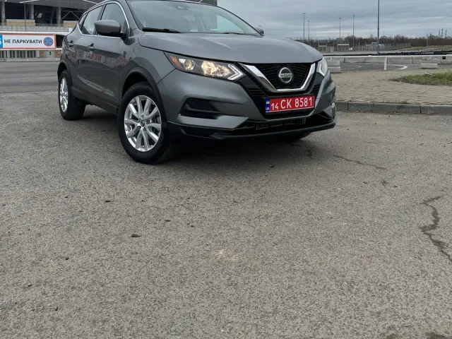 Nissan Rogue Sport - фото 1