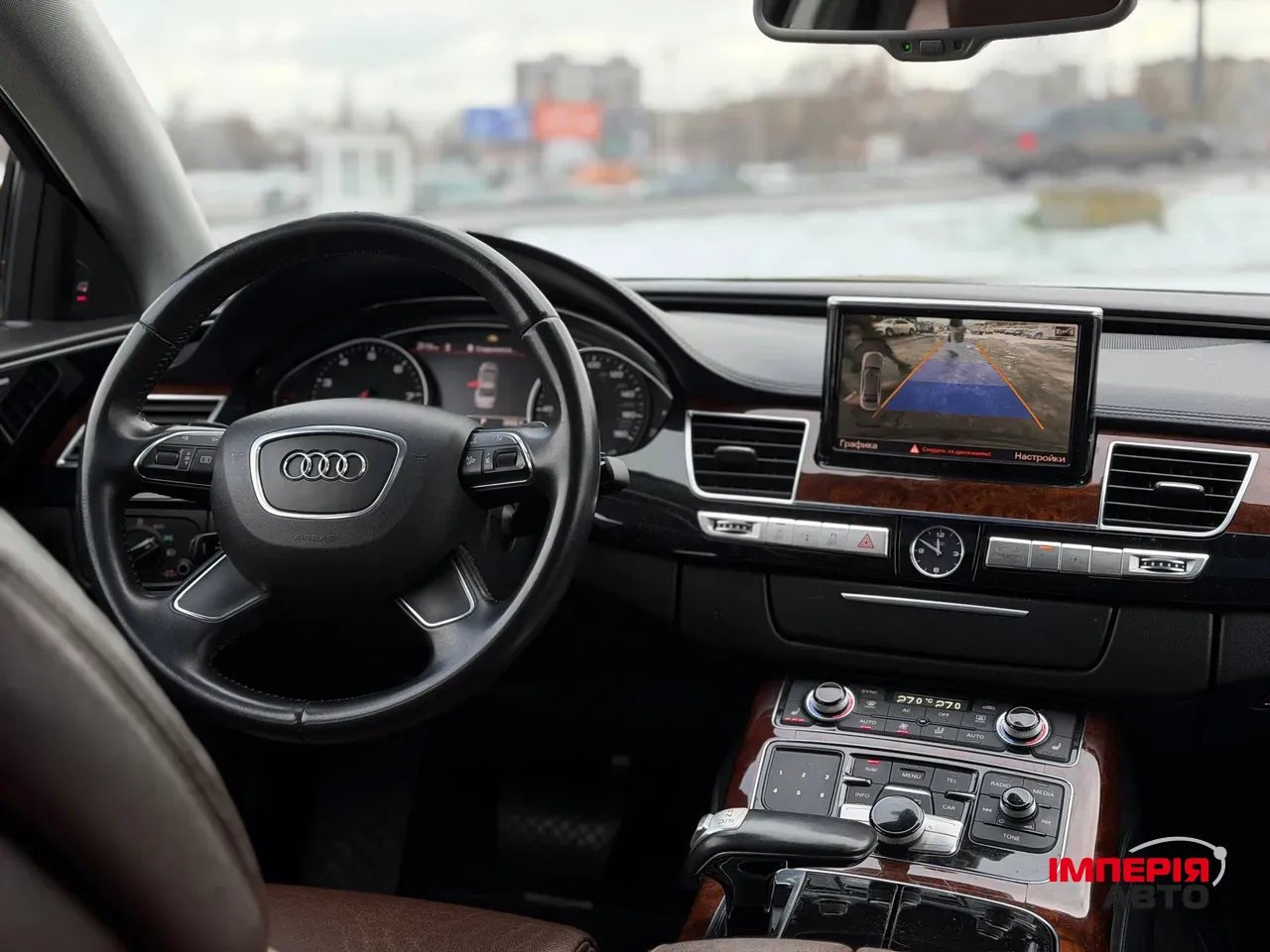 Audi A8 - фото 42