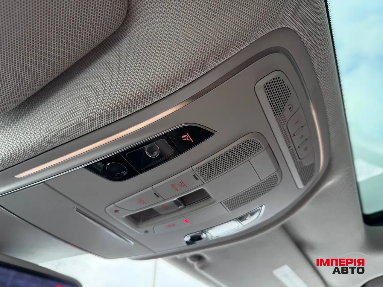 Audi A8 - фото 62