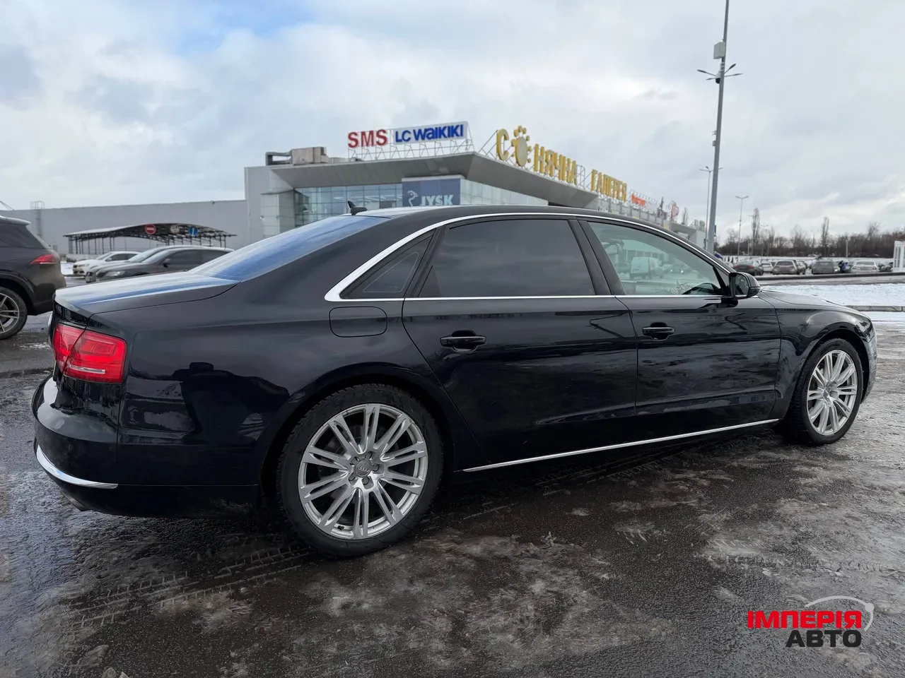 Audi A8 - фото 17