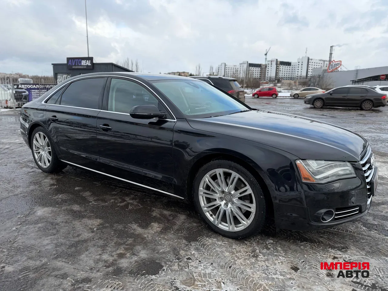 Audi A8 - фото 13