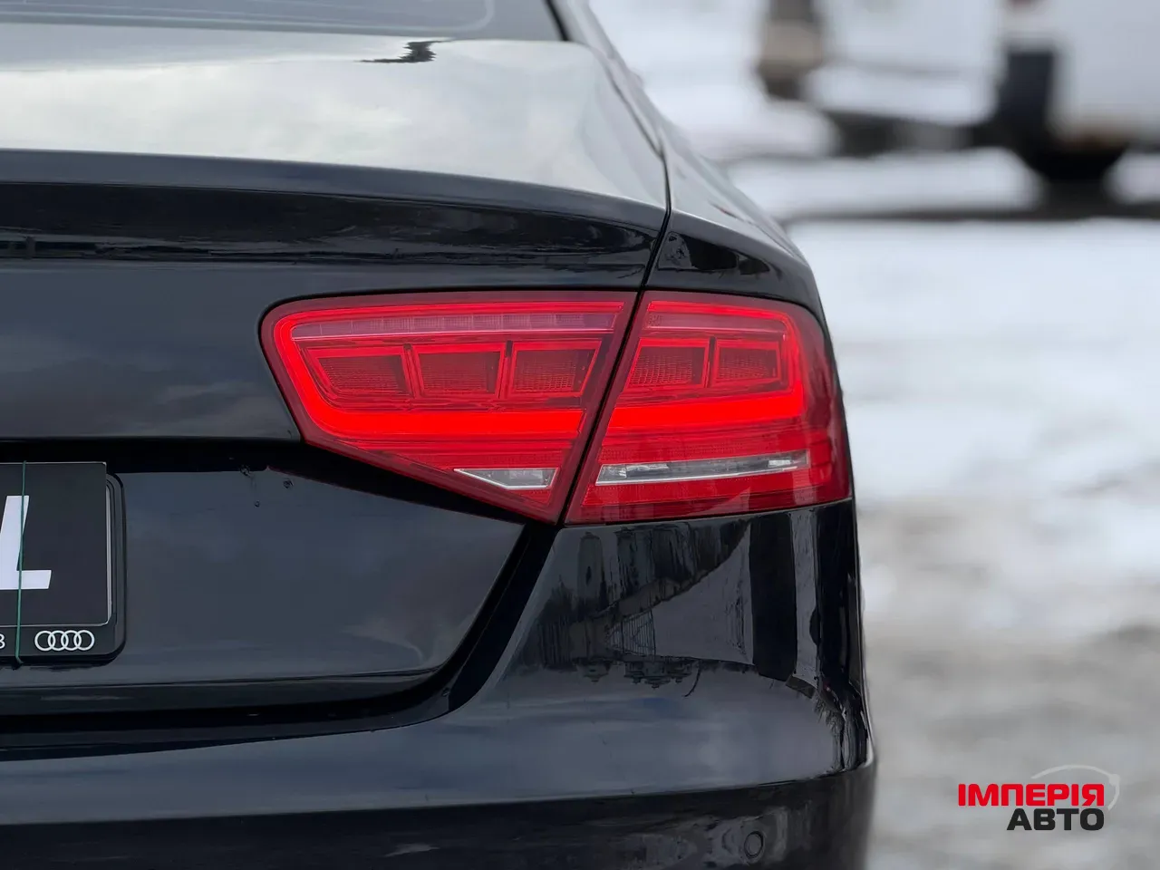 Audi A8 - фото 18