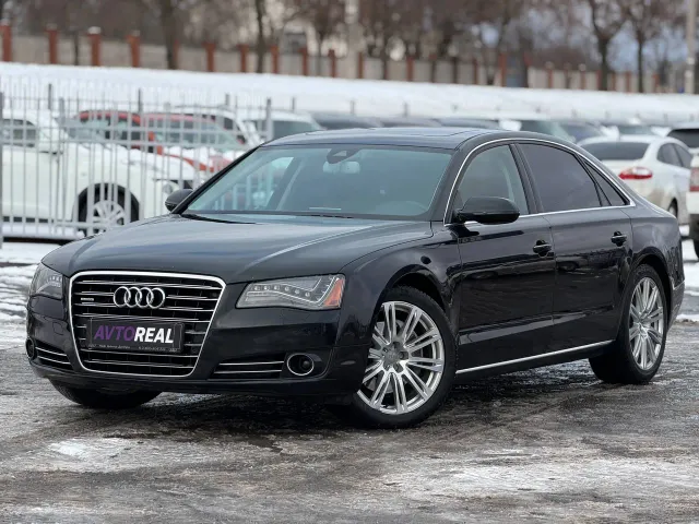 Audi A8 - фото 2