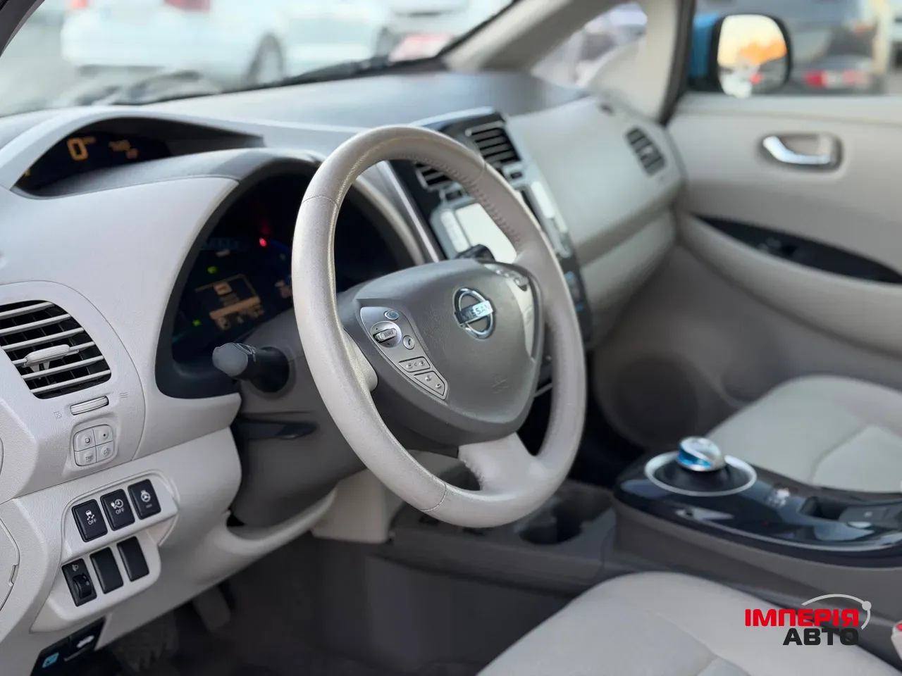 Nissan Leaf - фото 32