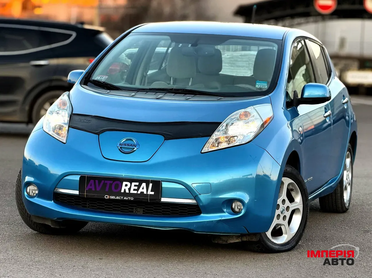 Nissan Leaf - фото 1