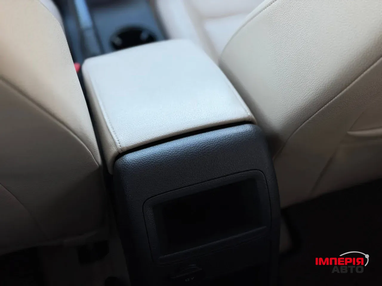 Volkswagen Jetta - фото 48