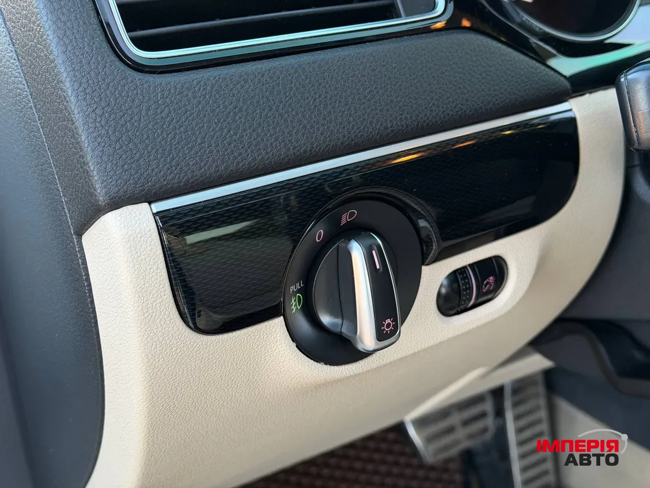 Volkswagen Jetta - фото 40