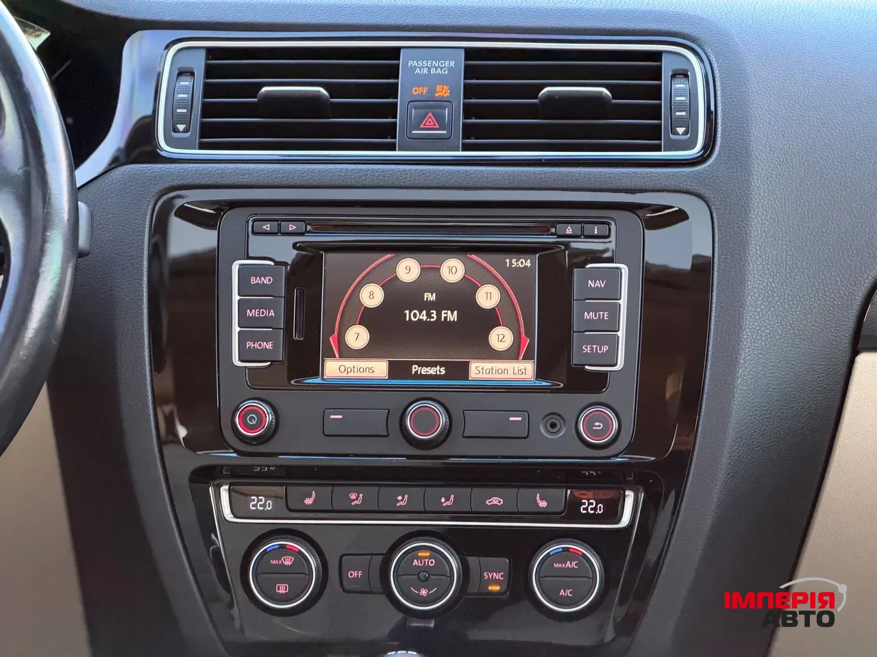 Volkswagen Jetta - фото 50