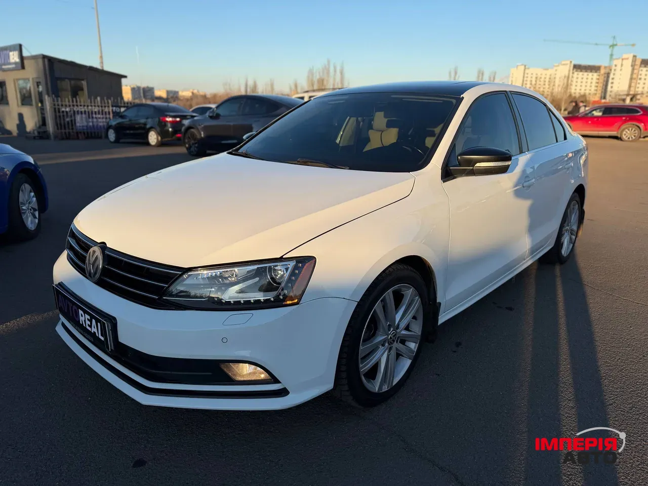 Volkswagen Jetta - фото 13