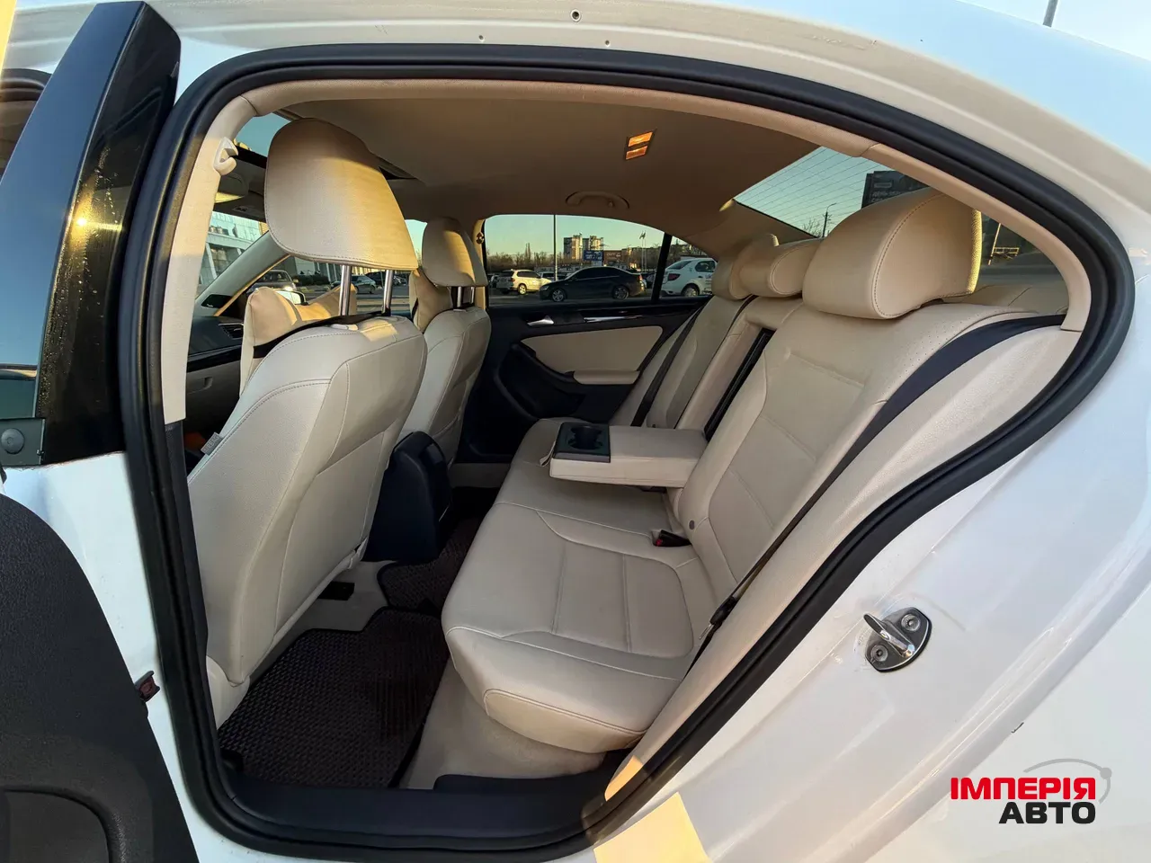 Volkswagen Jetta - фото 33