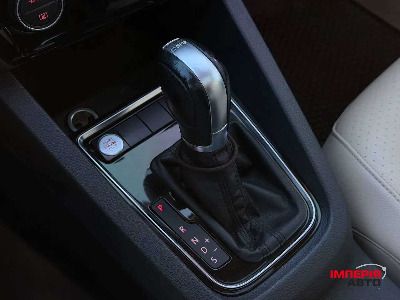 Volkswagen Jetta - фото 62