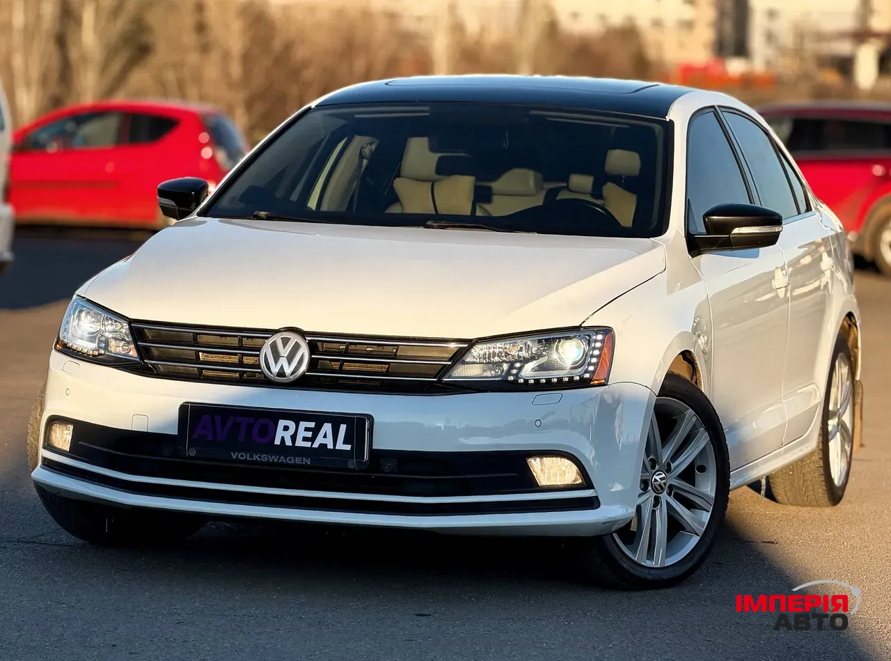 Volkswagen Jetta - фото 1