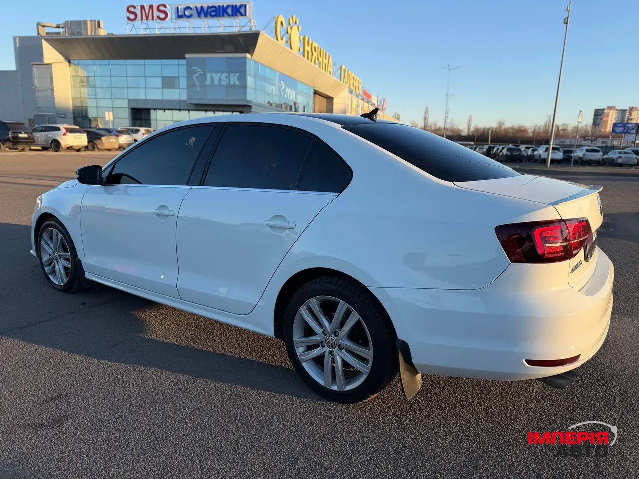 Volkswagen Jetta - фото 32