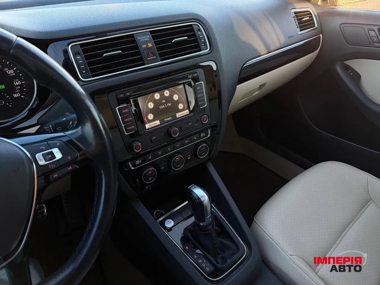 Volkswagen Jetta - фото 55