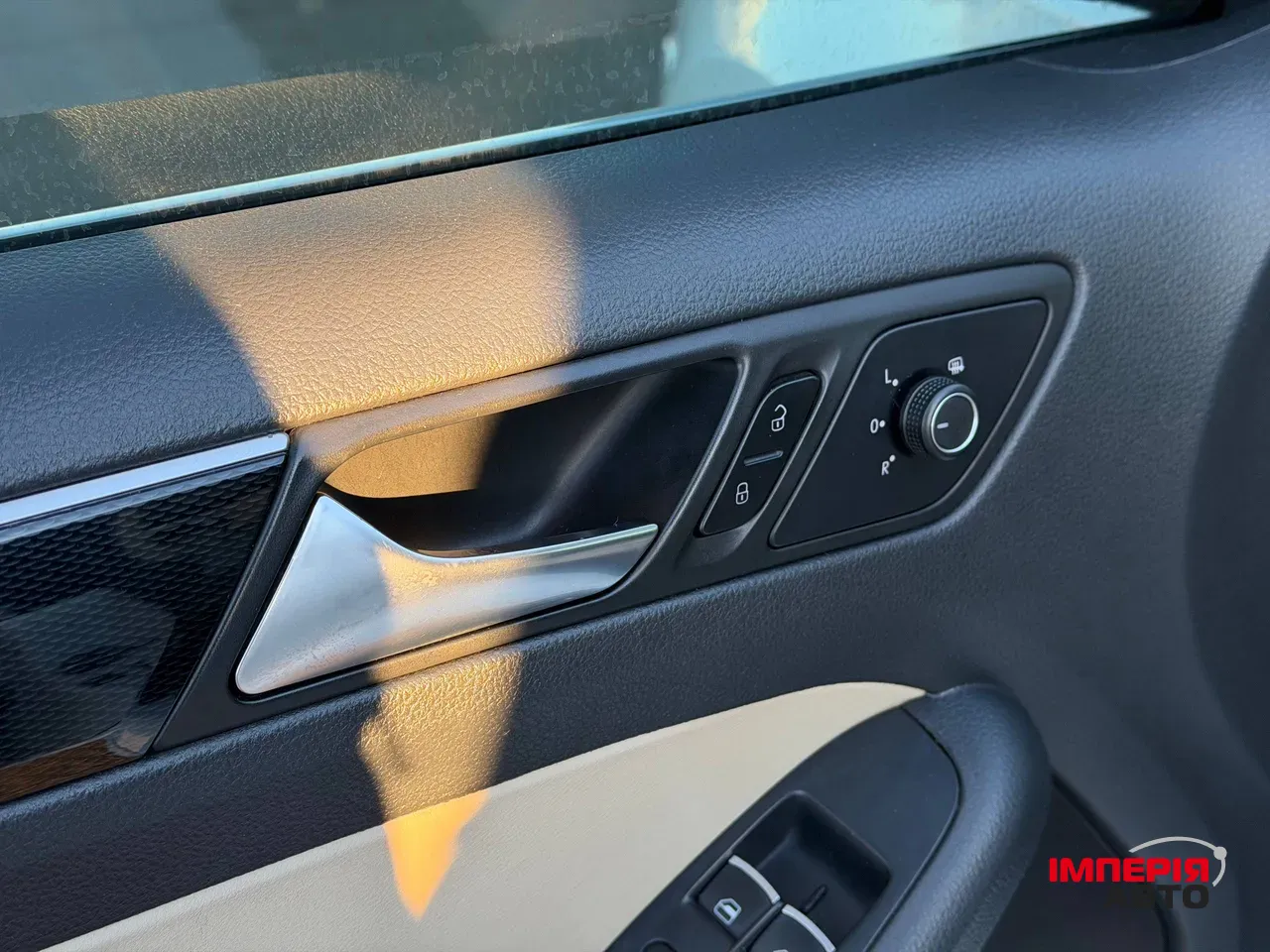 Volkswagen Jetta - фото 37