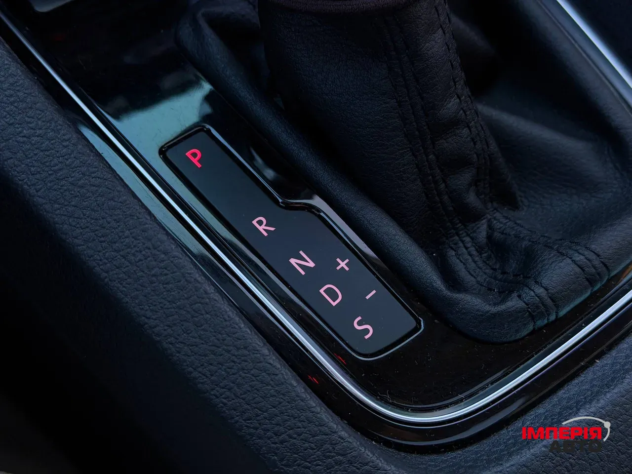 Volkswagen Jetta - фото 60